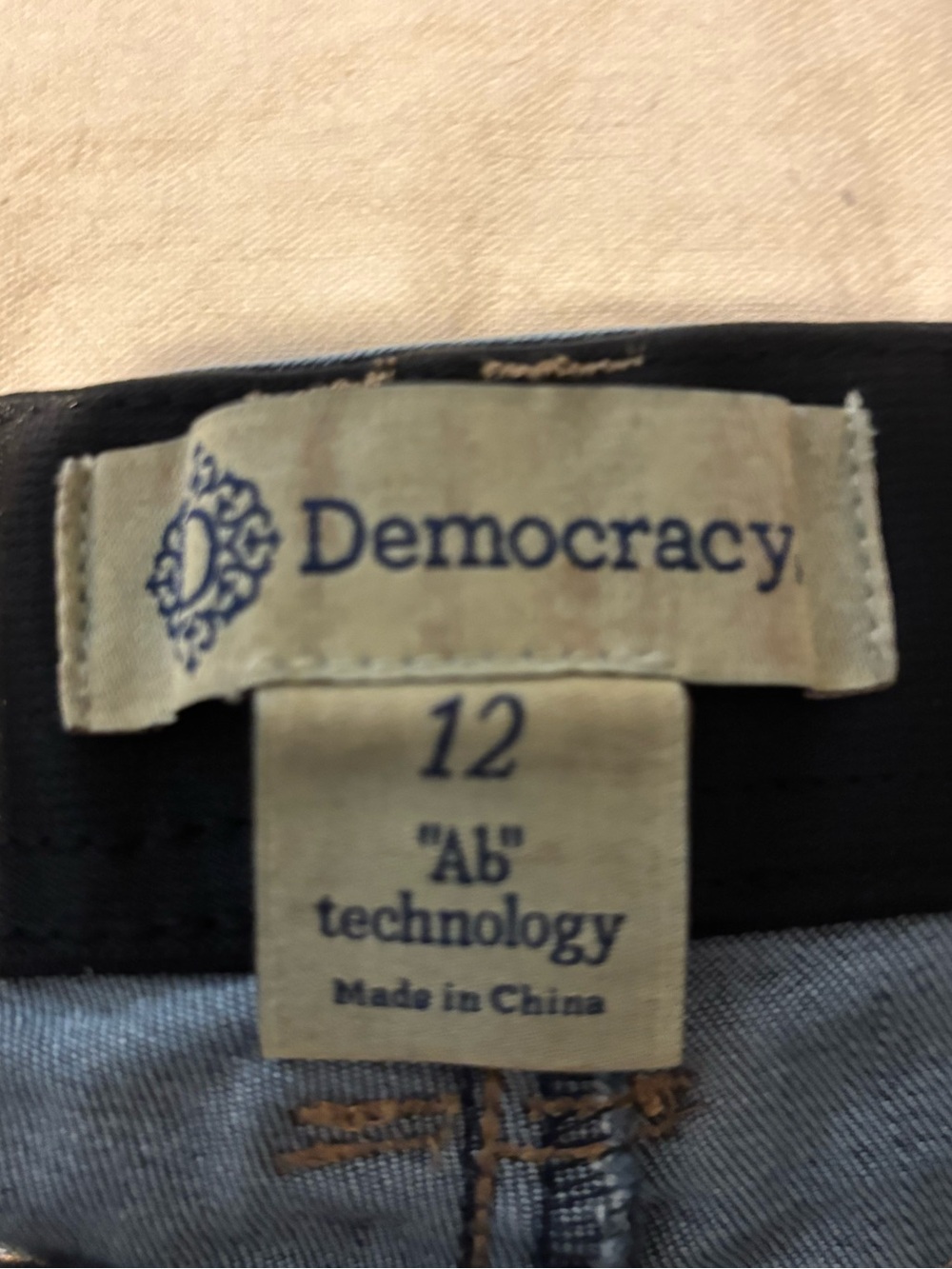 Democracy Ab Technology Jeans Womens 12 Stretch Straight Leg Dark Wash - Picture 5 of 5